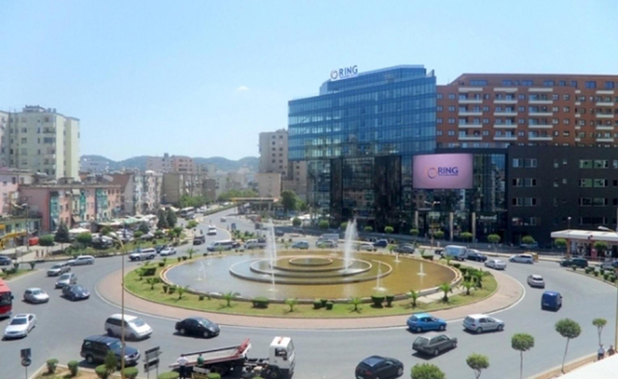 Albania Apartment Near Tirana City Center Double Or Twin Bed מראה חיצוני תמונה